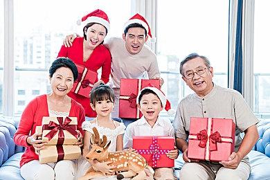 《赛博朋克2077》和《暗区突围》手游、《暗区突围：无限》端游联动